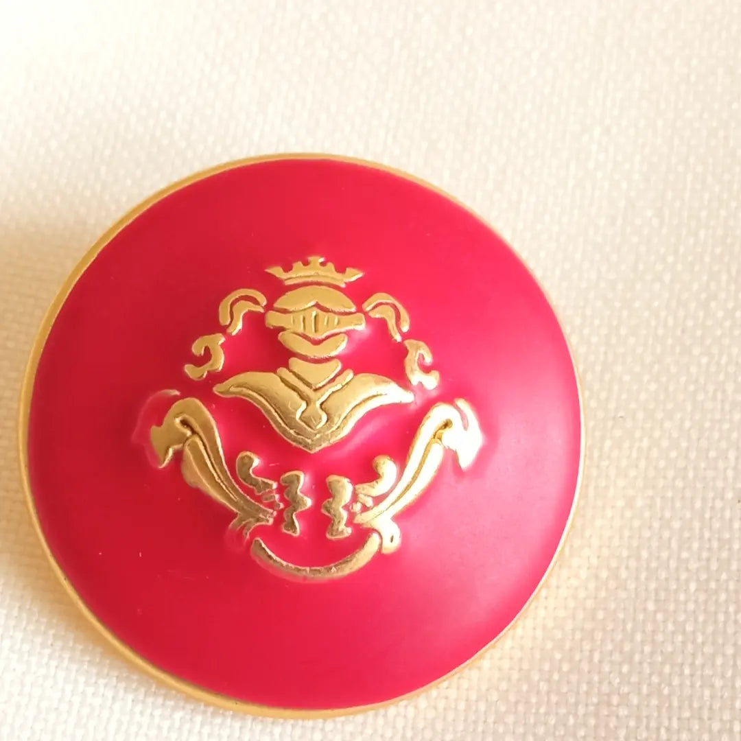 10 bottoni 28 mm, di metallo oro e rosso opaco, 2 cm, vintage 1990 Italia, con gambo,  per maglie, cappotti, giacche, maglieria elegante